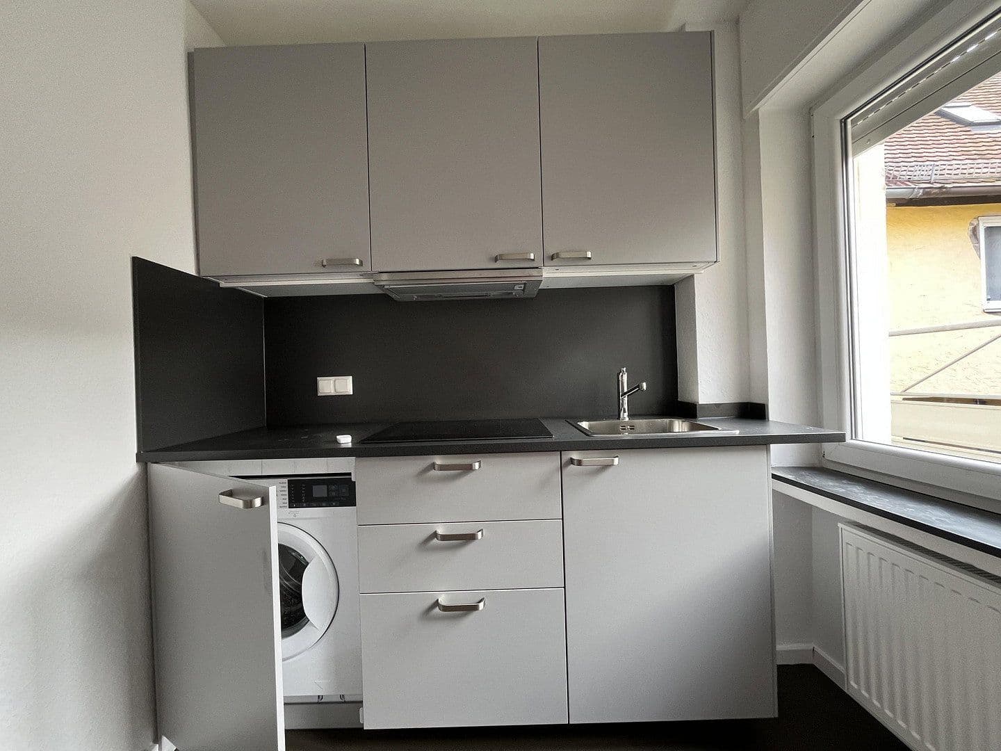 Prenájom bytu 1-izbový 44 m², Idstein, Hesensko Prenájom bytu 1-izbový 44 m², Idstein, Hesensko