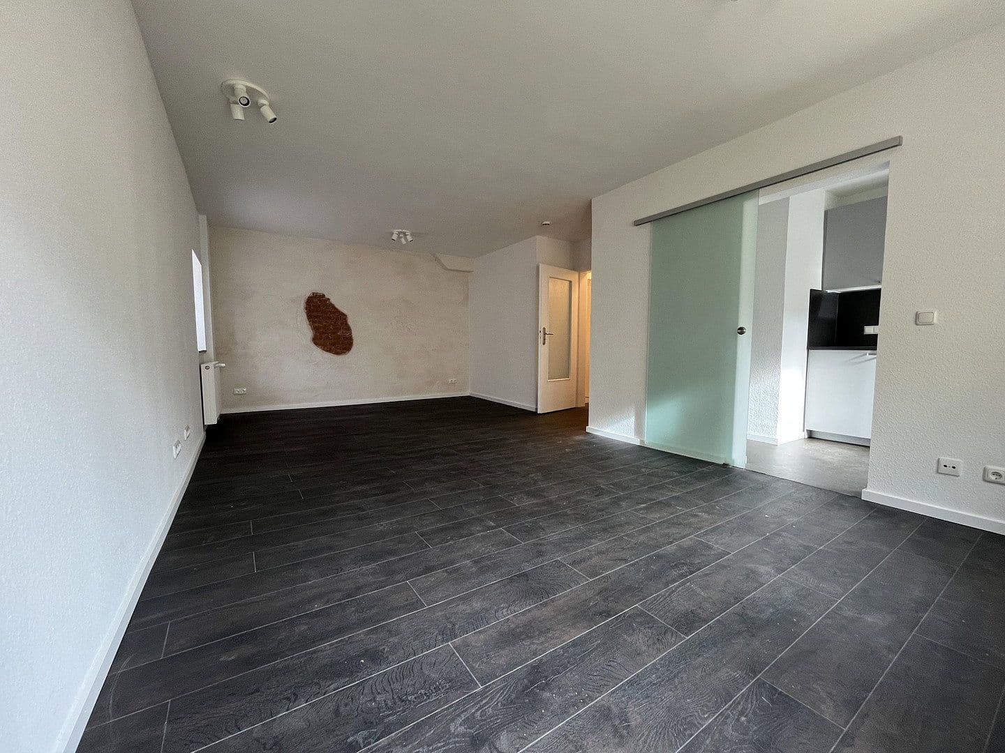 Prenájom bytu 1-izbový 44 m², Idstein, Hesensko Prenájom bytu 1-izbový 44 m², Idstein, Hesensko