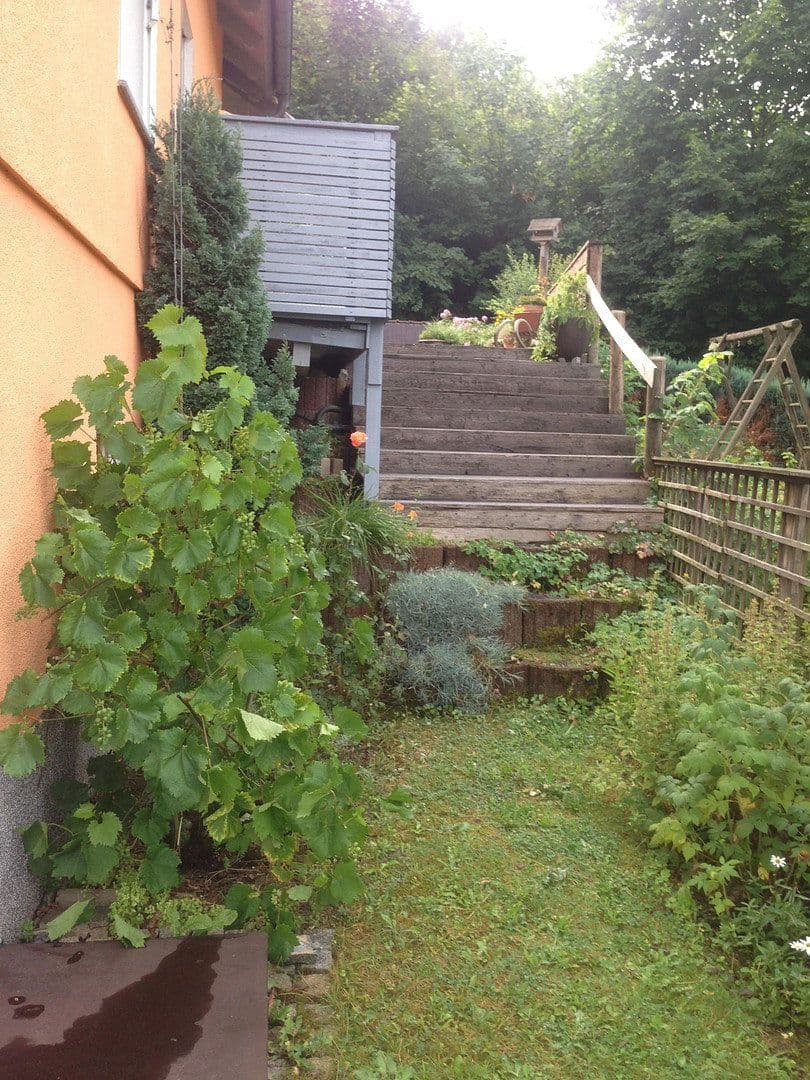 Predaj domu 209 m², pozemok 603 m², Suhl, Durínsko Predaj domu 209 m², pozemok 603 m², Suhl, Durínsko