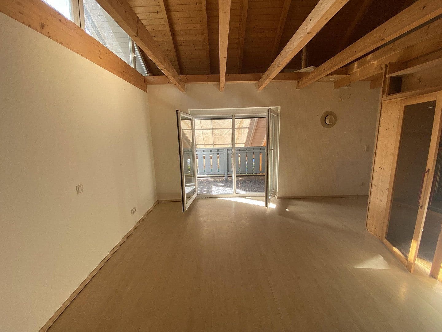 Predaj domu 209 m², pozemok 603 m², Suhl, Durínsko Predaj domu 209 m², pozemok 603 m², Suhl, Durínsko