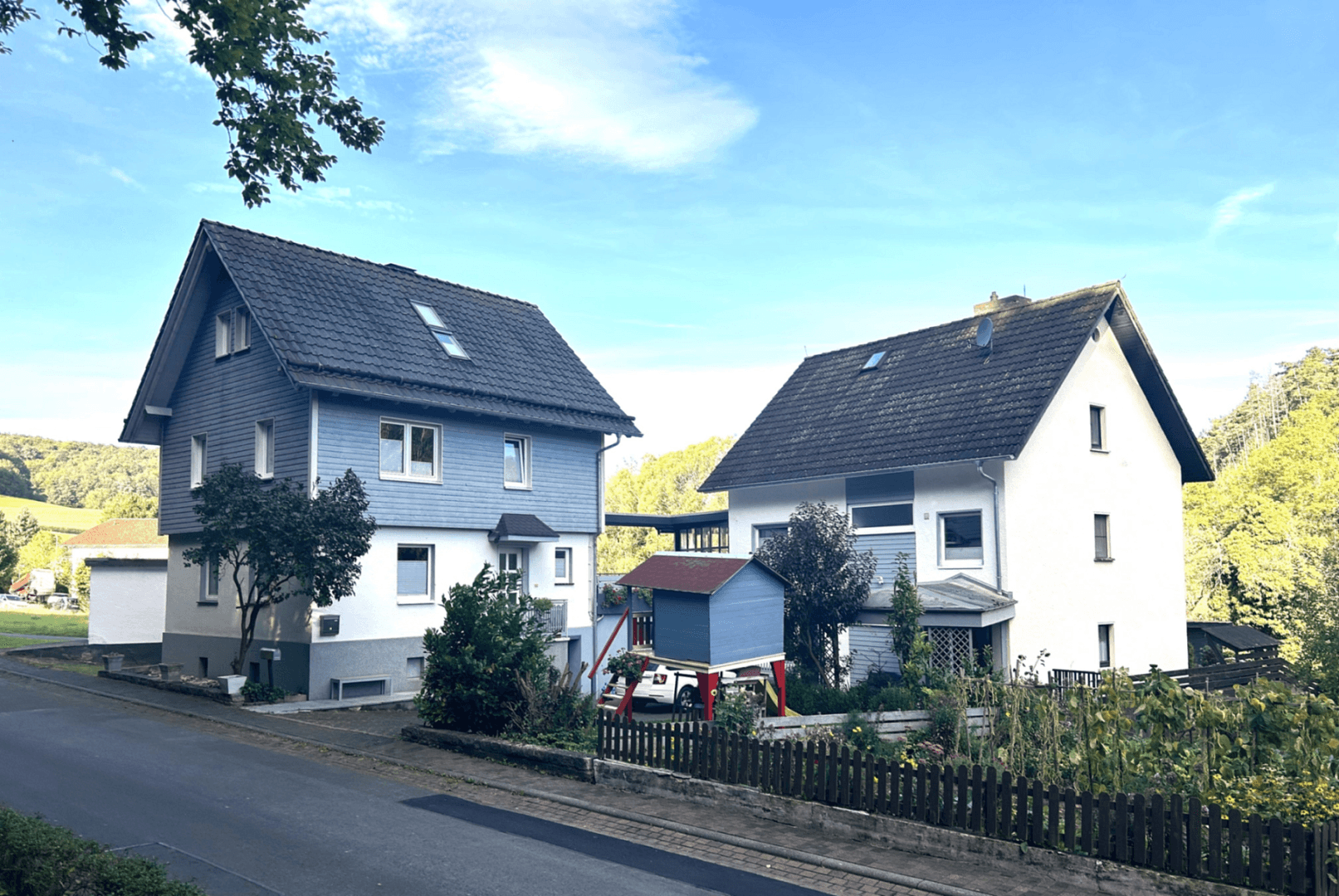 Predaj domu 312 m², pozemok 560 m², Lohgasse 20/18, Ringgau, Hesensko Predaj domu 312 m², pozemok 560 m², Lohgasse 20/18, Ringgau, Hesensko