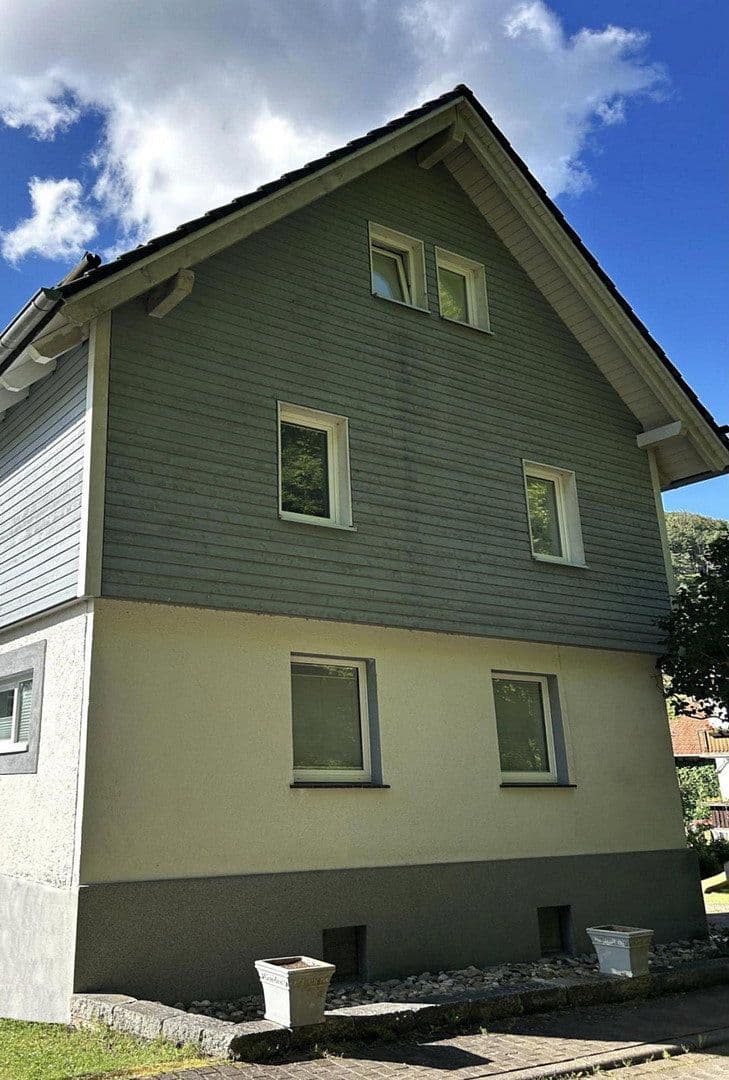 Predaj domu 312 m², pozemok 560 m², Lohgasse 20/18, Ringgau, Hesensko Predaj domu 312 m², pozemok 560 m², Lohgasse 20/18, Ringgau, Hesensko