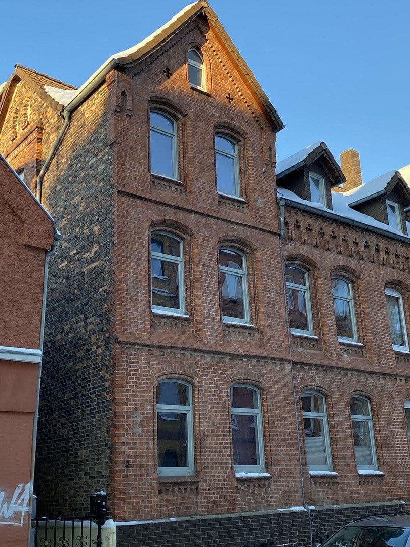 Prenájom bytu 4-izbový 104 m², Leunisstraße 2, Hildesheim, Dolné Sasko Prenájom bytu 4-izbový 104 m², Leunisstraße 2, Hildesheim, Dolné Sasko