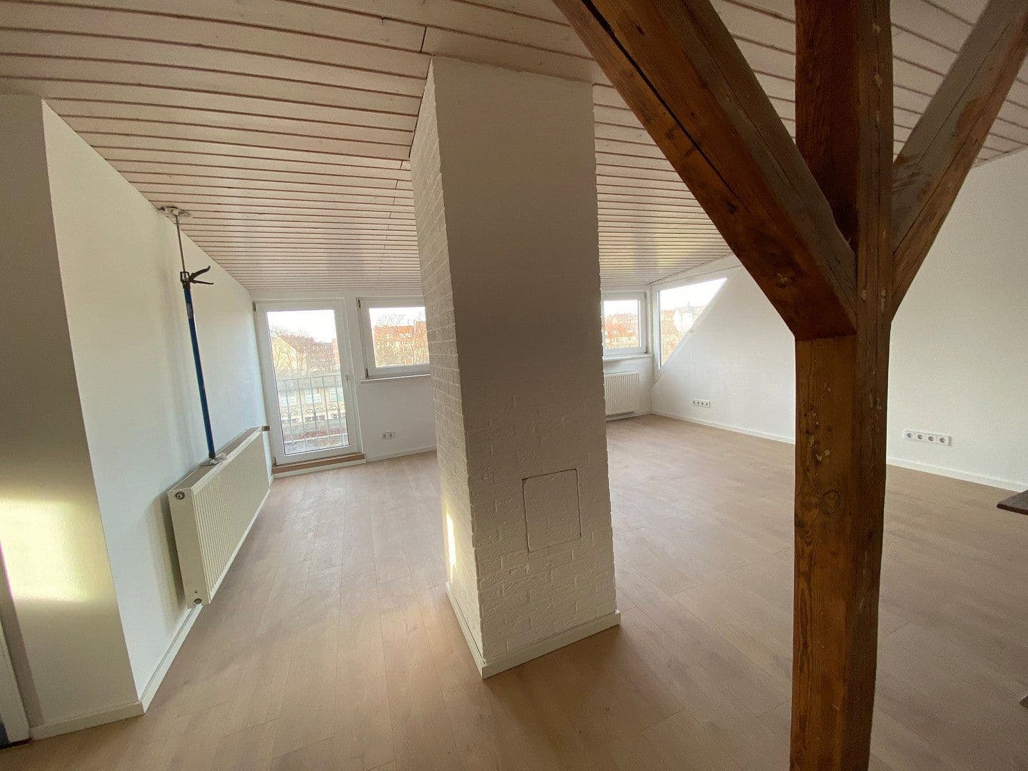 Prenájom bytu 4-izbový 104 m², Leunisstraße 2, Hildesheim, Dolné Sasko Prenájom bytu 4-izbový 104 m², Leunisstraße 2, Hildesheim, Dolné Sasko
