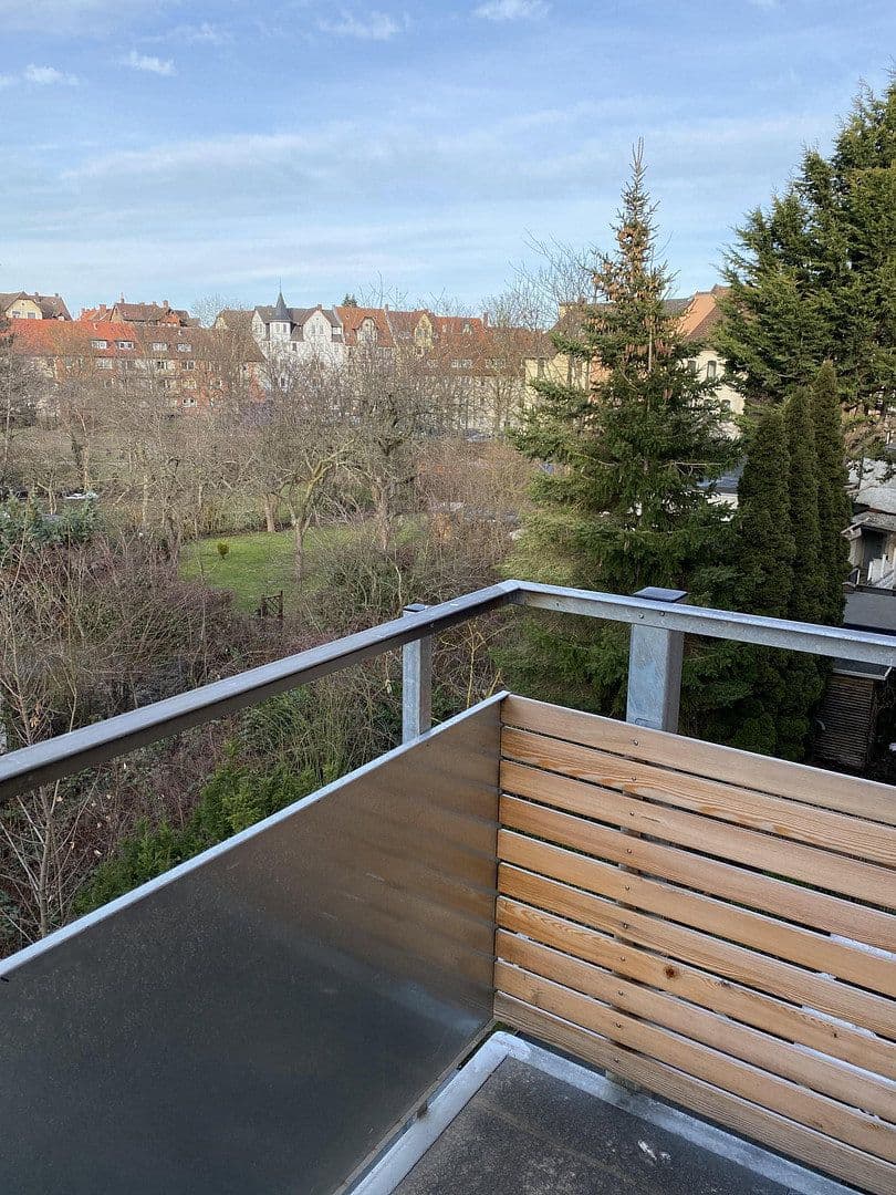 Prenájom bytu 4-izbový 104 m², Leunisstraße 2, Hildesheim, Dolné Sasko Prenájom bytu 4-izbový 104 m², Leunisstraße 2, Hildesheim, Dolné Sasko