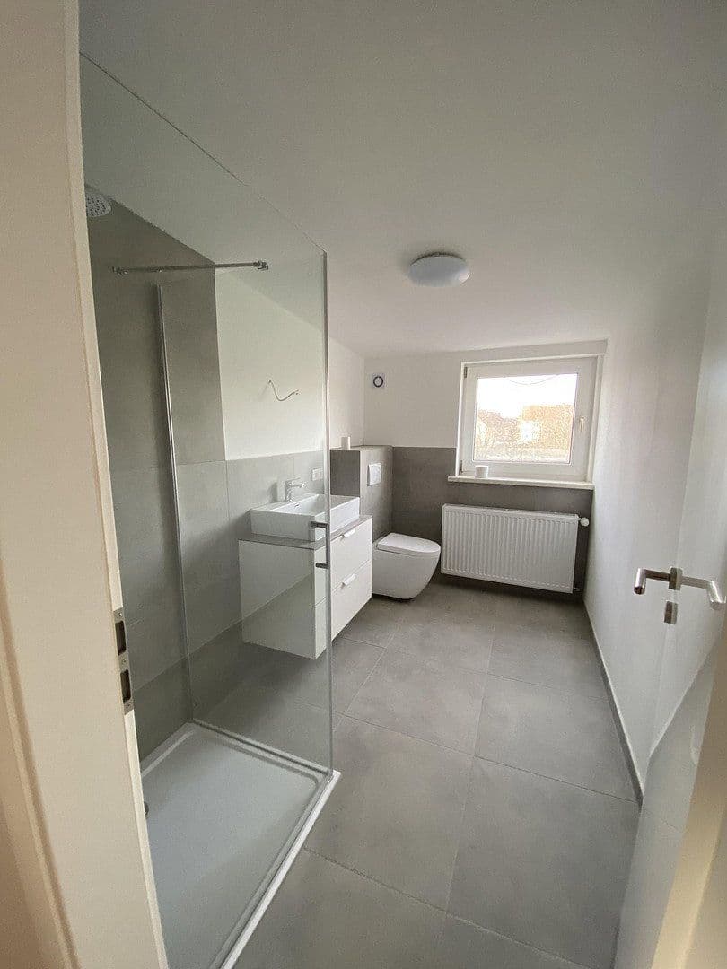 Prenájom bytu 4-izbový 104 m², Leunisstraße 2, Hildesheim, Dolné Sasko Prenájom bytu 4-izbový 104 m², Leunisstraße 2, Hildesheim, Dolné Sasko
