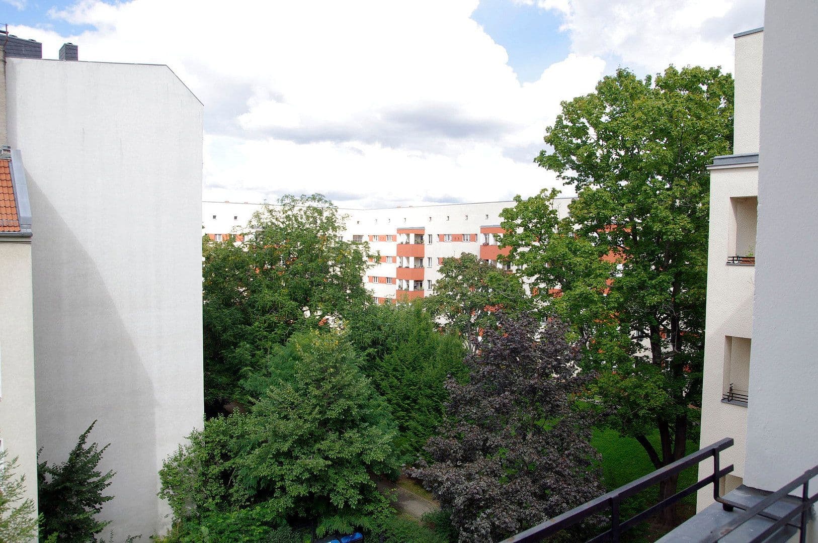 Predaj bytu 159 m², Heinz-Bartsch-Straße 15, Berlin, Berlín Predaj bytu 159 m², Heinz-Bartsch-Straße 15, Berlin, Berlín