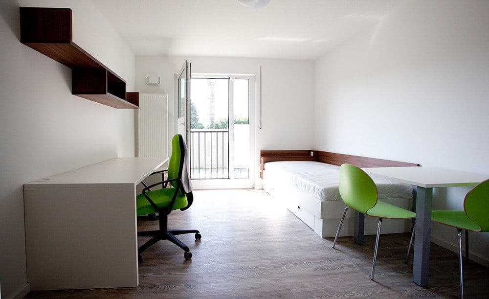 Prenájom bytu 1-izbový 24 m², Alpenstr. 10a, Augsburg, Bavorsko Prenájom bytu 1-izbový 24 m², Alpenstr. 10a, Augsburg, Bavorsko