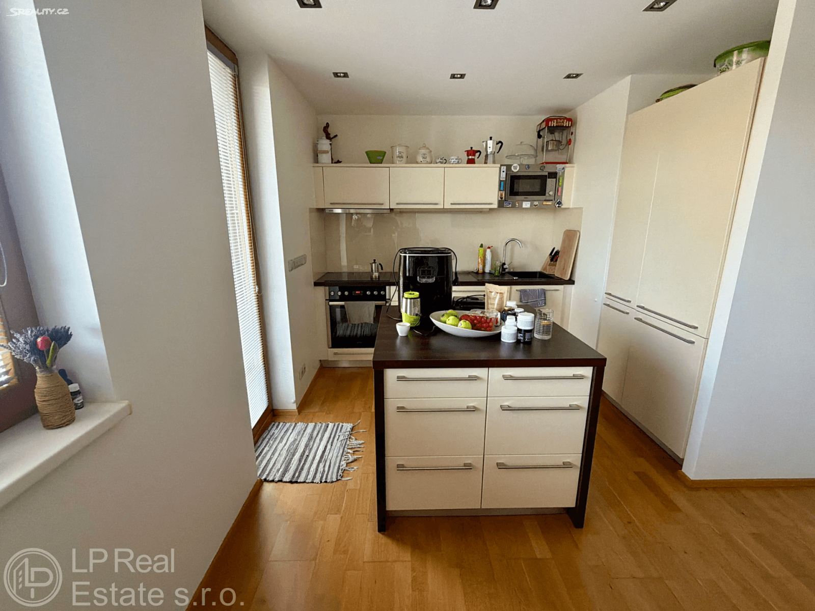 Predaj bytu 3-izbový 80 m², Divíškové, Praha, Praha Predaj bytu 3-izbový 80 m², Divíškové, Praha, Praha