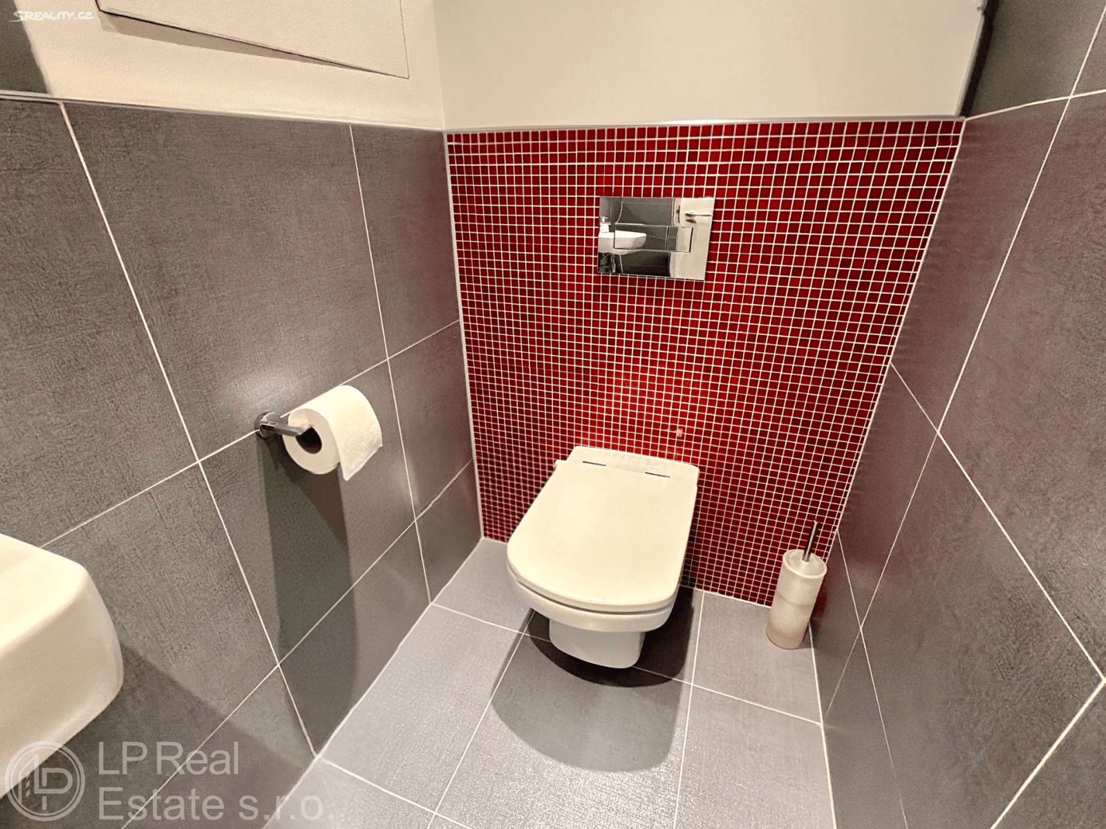 Predaj bytu 3-izbový 80 m², Divíškové, Praha, Praha Predaj bytu 3-izbový 80 m², Divíškové, Praha, Praha