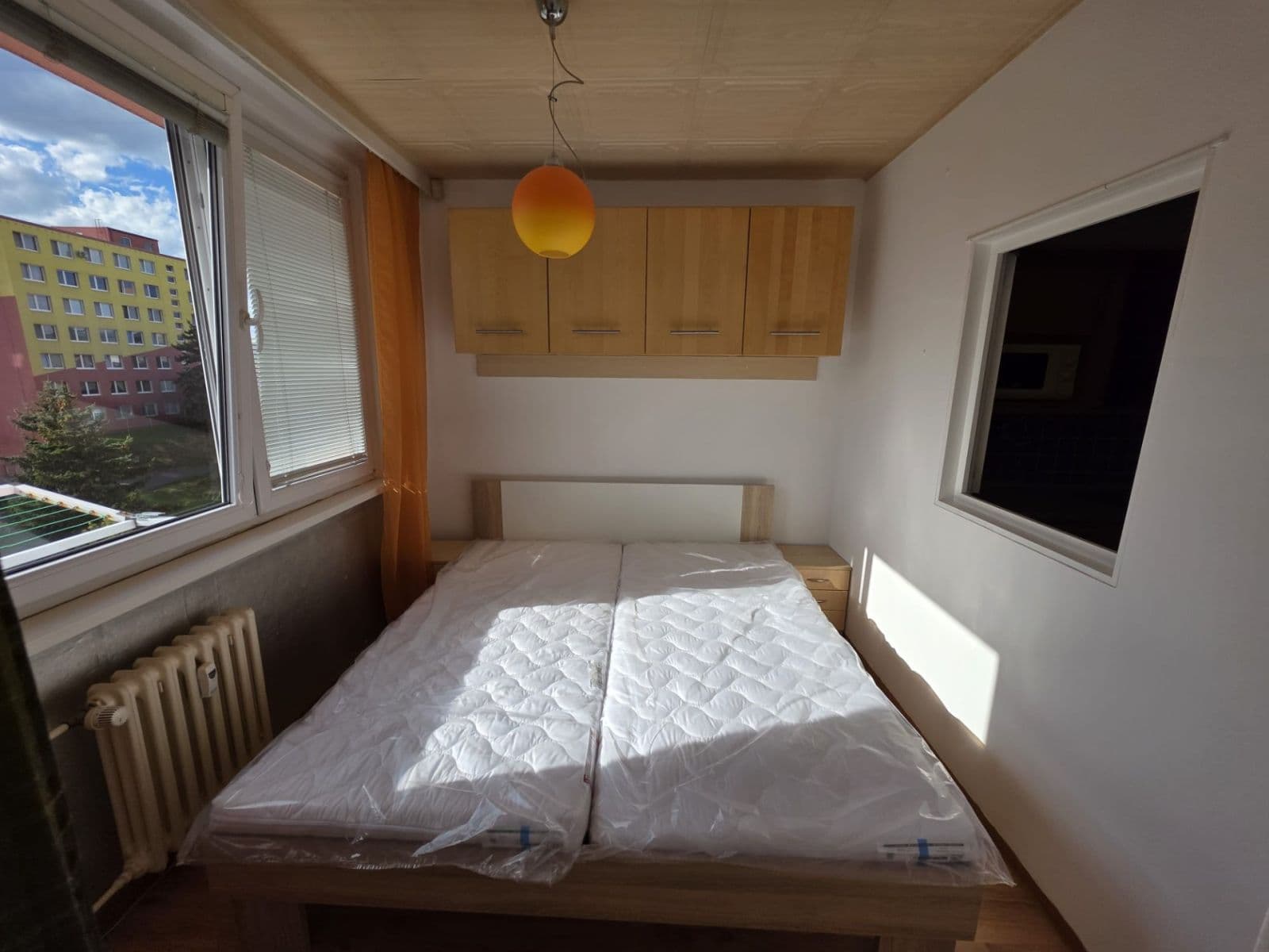Prenájom bytu 2-izbový 40 m², Bryksova, Praha, Praha Prenájom bytu 2-izbový 40 m², Bryksova, Praha, Praha