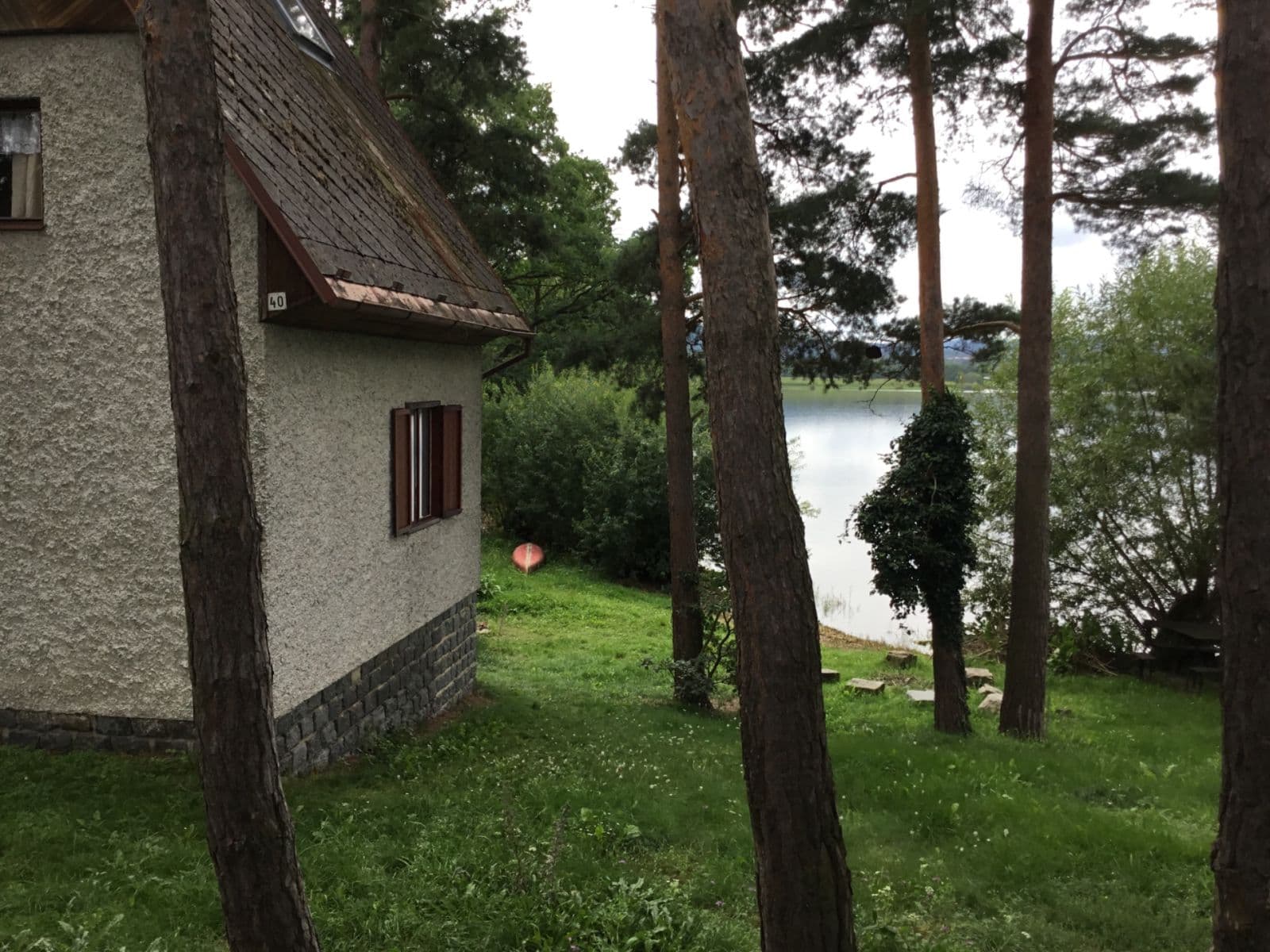 Predaj rekreačného objektu 59 m², pozemok 149 m², Žabovřesky, Jihočeský kraj Predaj rekreačného objektu 59 m², pozemok 149 m², Žabovřesky, Jihočeský kraj