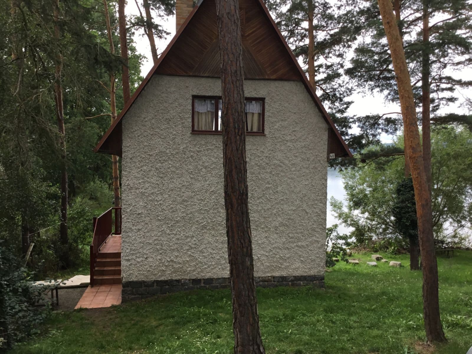 Predaj rekreačného objektu 59 m², pozemok 149 m², Žabovřesky, Jihočeský kraj Predaj rekreačného objektu 59 m², pozemok 149 m², Žabovřesky, Jihočeský kraj