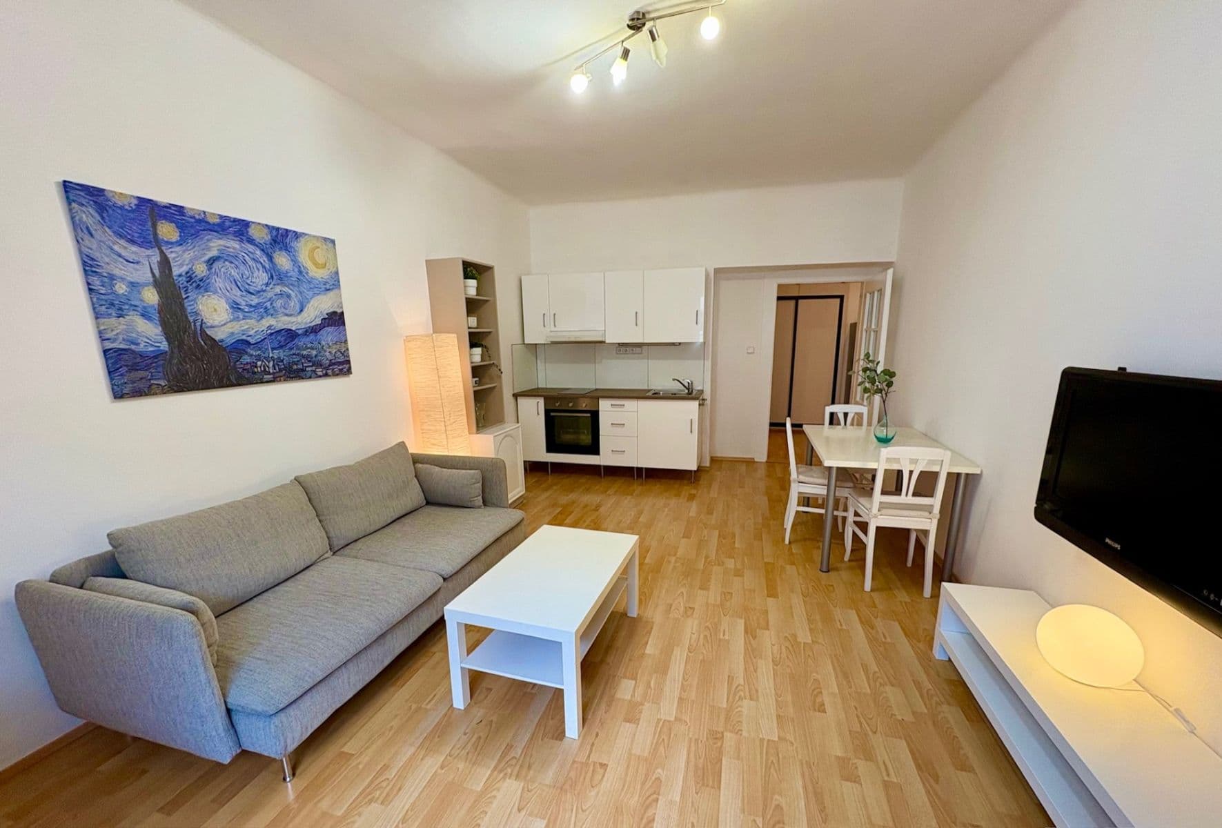 Prenájom bytu 2-izbový 50 m², Petra Slezáka, Praha, Praha Prenájom bytu 2-izbový 50 m², Petra Slezáka, Praha, Praha