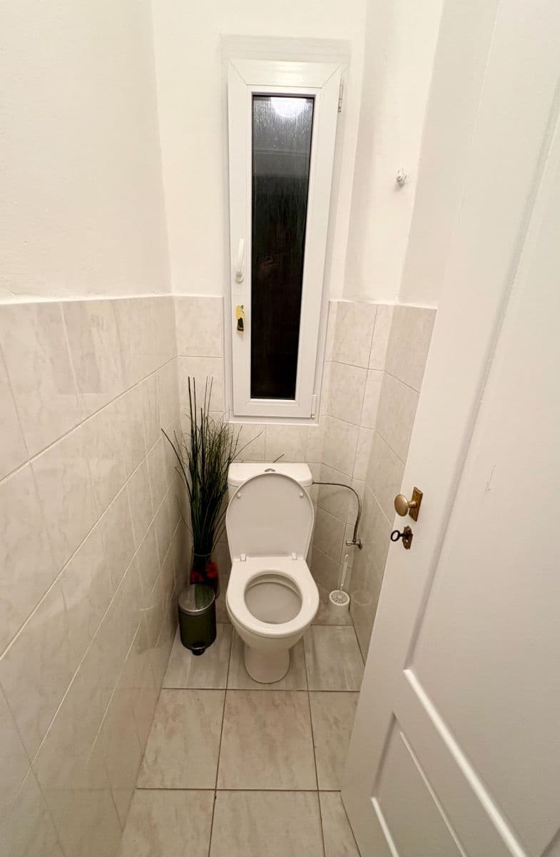 Prenájom bytu 2-izbový 50 m², Petra Slezáka, Praha, Praha Prenájom bytu 2-izbový 50 m², Petra Slezáka, Praha, Praha