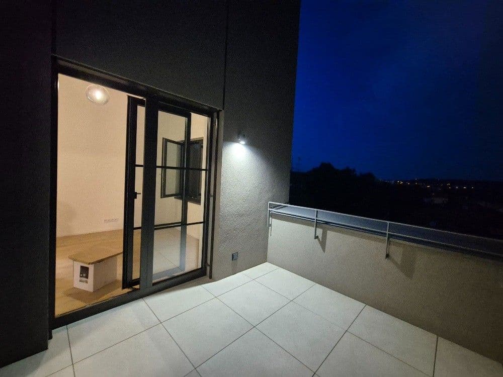 Prenájom bytu 2-izbový 51 m², Mezitraťová, Praha, Praha Prenájom bytu 2-izbový 51 m², Mezitraťová, Praha, Praha