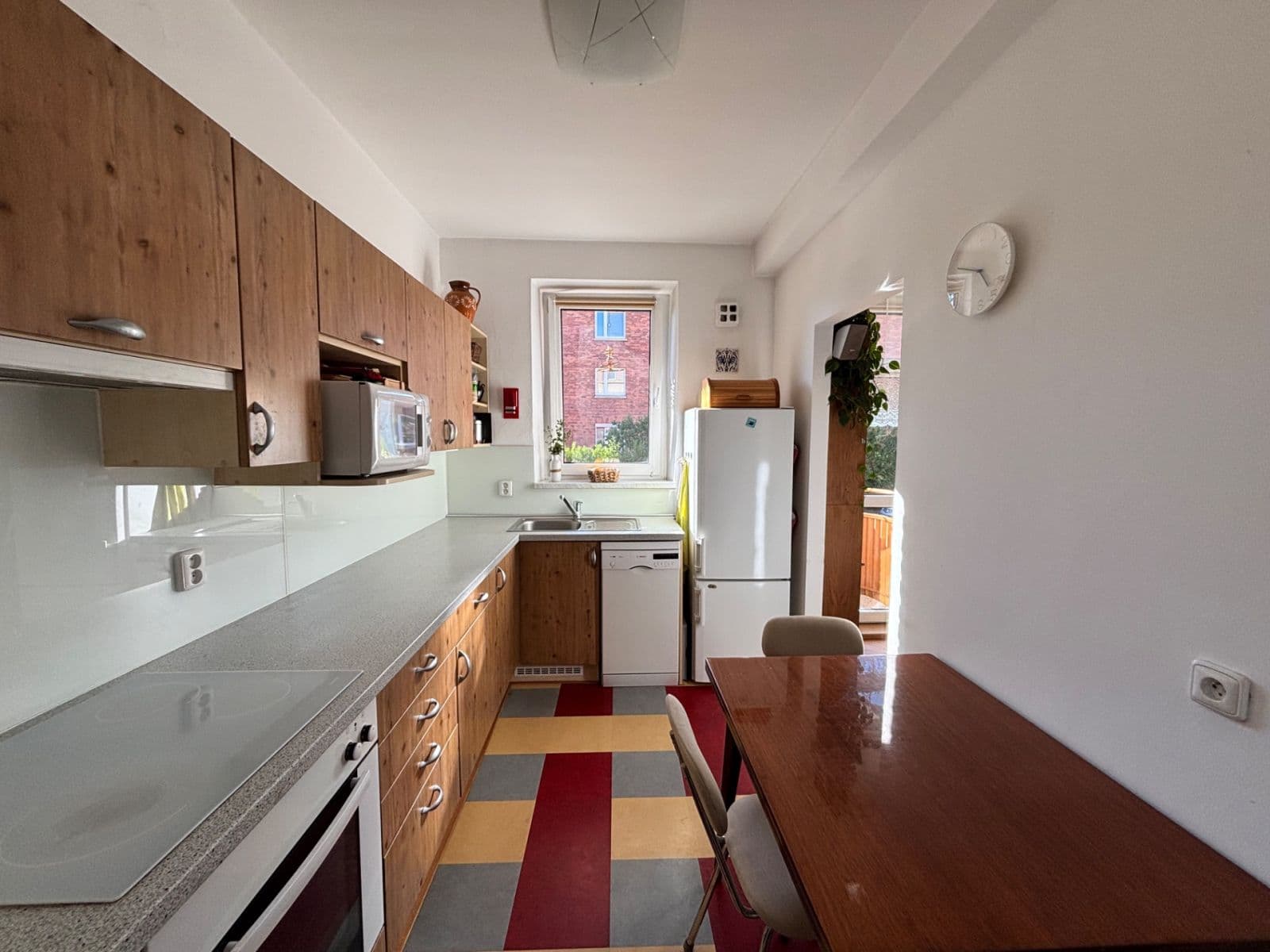 Predaj bytu 3-izbový 68 m², Zálešná II, Zlín, Zlínský kraj Predaj bytu 3-izbový 68 m², Zálešná II, Zlín, Zlínský kraj