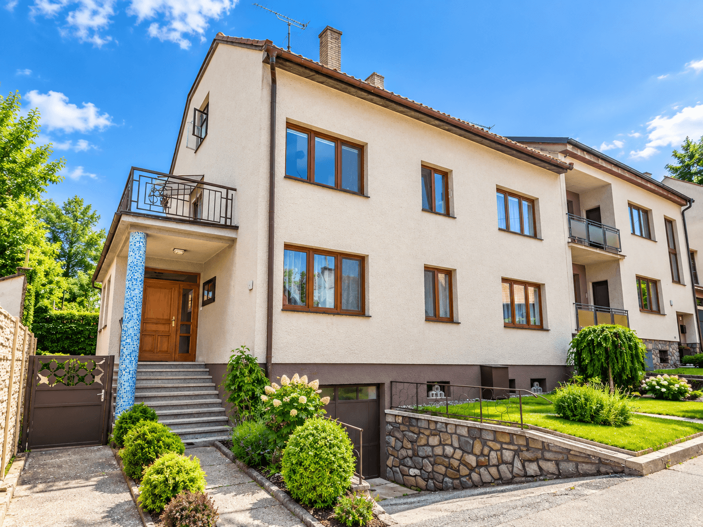 Predaj domu 390 m², pozemok 695 m², Zlechov, Zlínský kraj Predaj domu 390 m², pozemok 695 m², Zlechov, Zlínský kraj