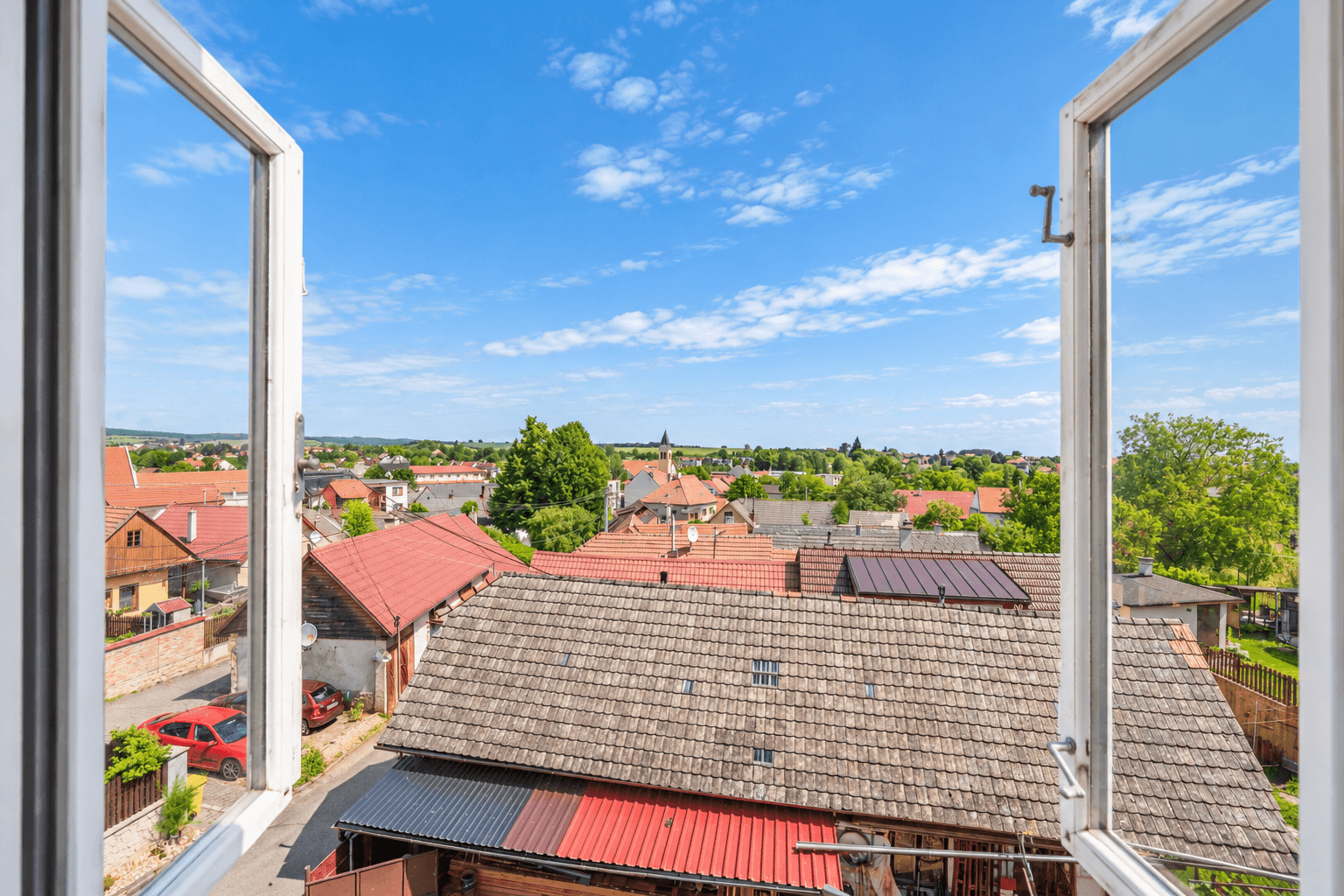 Predaj domu 390 m², pozemok 695 m², Zlechov, Zlínský kraj Predaj domu 390 m², pozemok 695 m², Zlechov, Zlínský kraj
