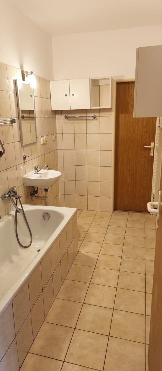 Predaj bytu 2-izbový 59 m², Kolmá, Jablonec nad Nisou, Liberecký kraj Predaj bytu 2-izbový 59 m², Kolmá, Jablonec nad Nisou, Liberecký kraj