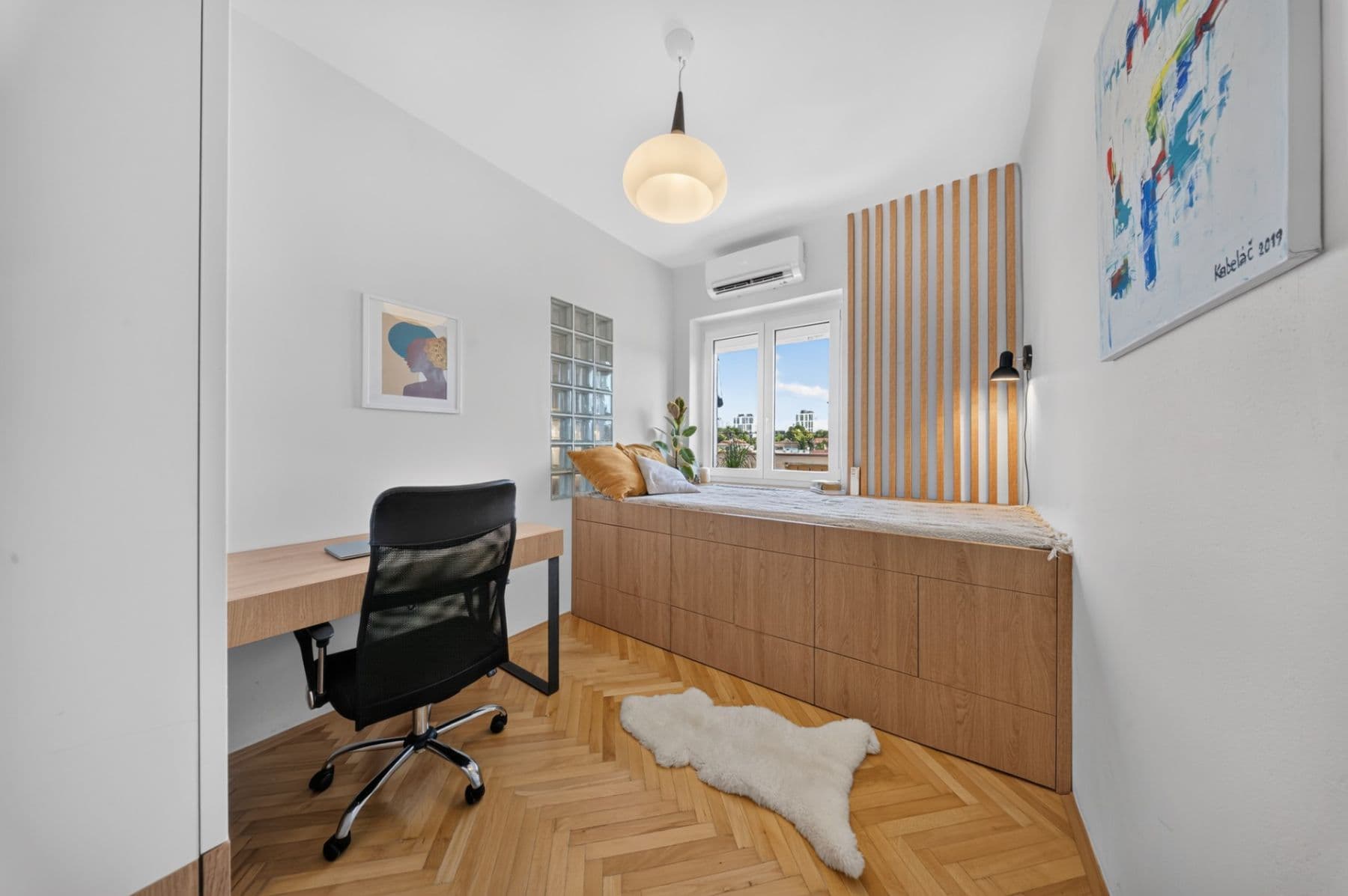 Predaj bytu 3-izbový 61 m², Biskupcova, Praha, Praha Predaj bytu 3-izbový 61 m², Biskupcova, Praha, Praha