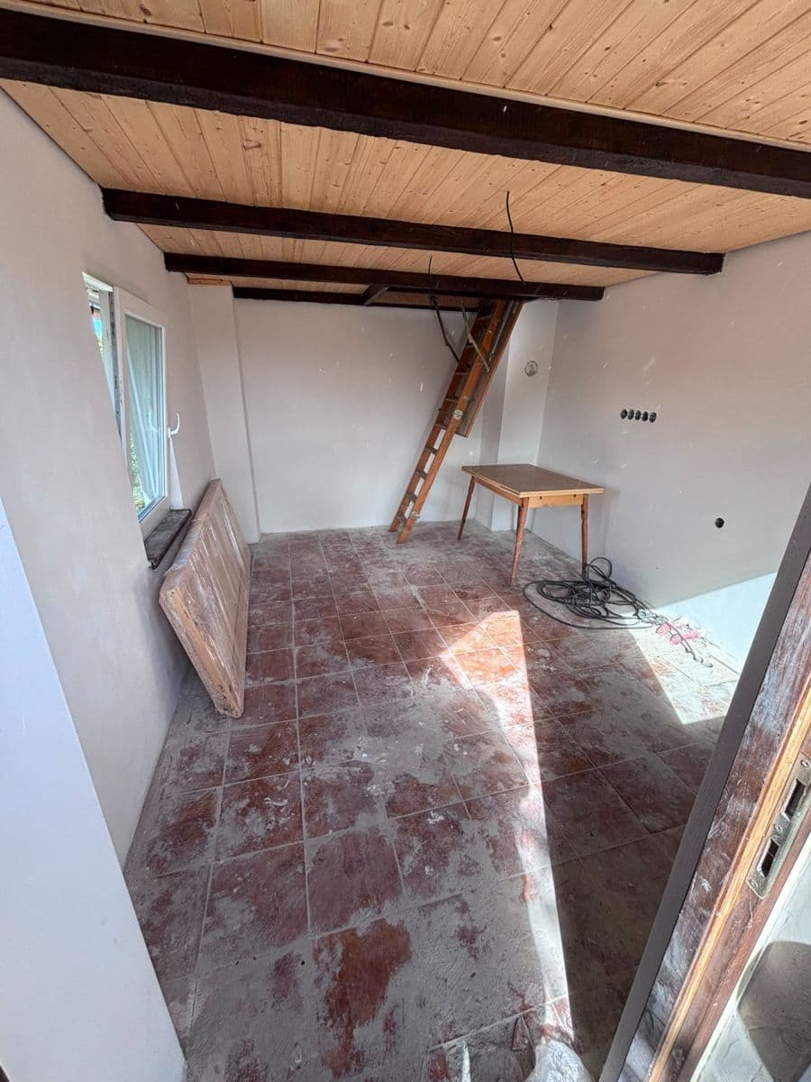 Predaj rekreačného objektu 16 m², pozemok 312 m², U Zahrádek, Klimkovice, Moravskoslezský kraj Predaj rekreačného objektu 16 m², pozemok 312 m², U Zahrádek, Klimkovice, Moravskoslezský kraj