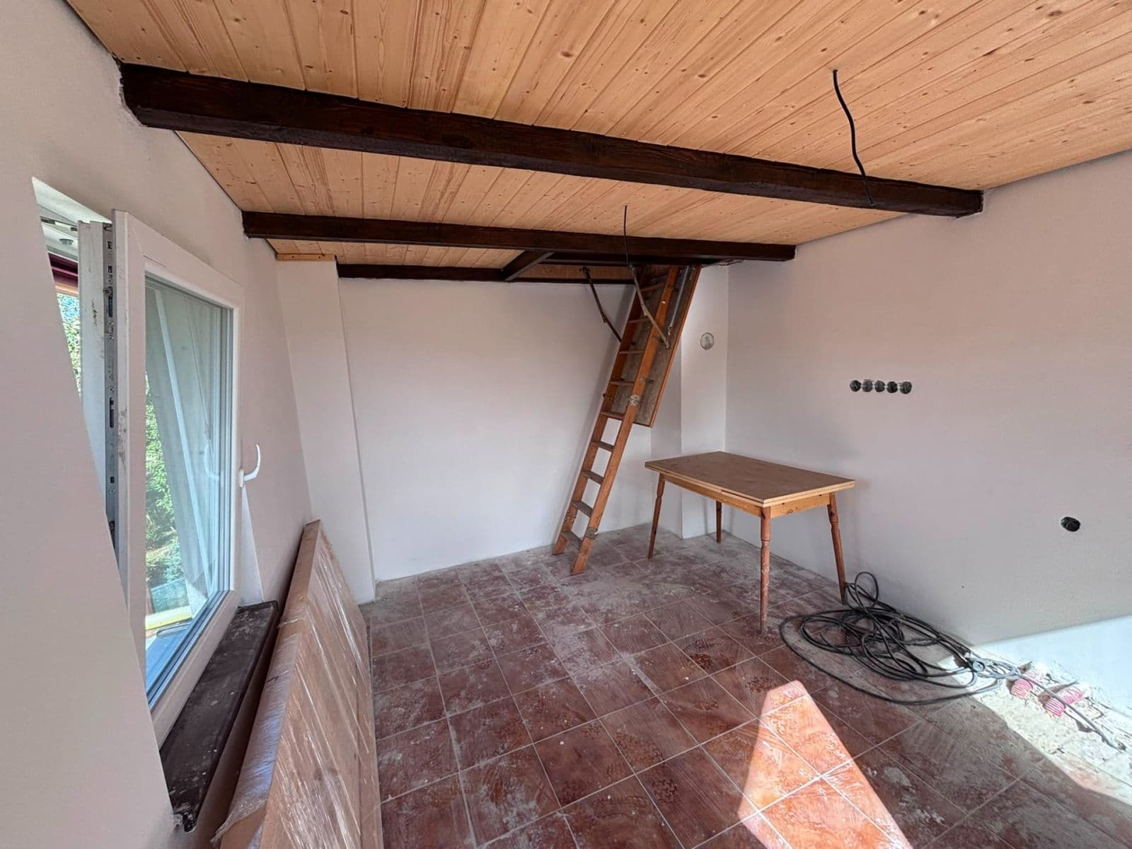 Predaj rekreačného objektu 16 m², pozemok 312 m², U Zahrádek, Klimkovice, Moravskoslezský kraj Predaj rekreačného objektu 16 m², pozemok 312 m², U Zahrádek, Klimkovice, Moravskoslezský kraj