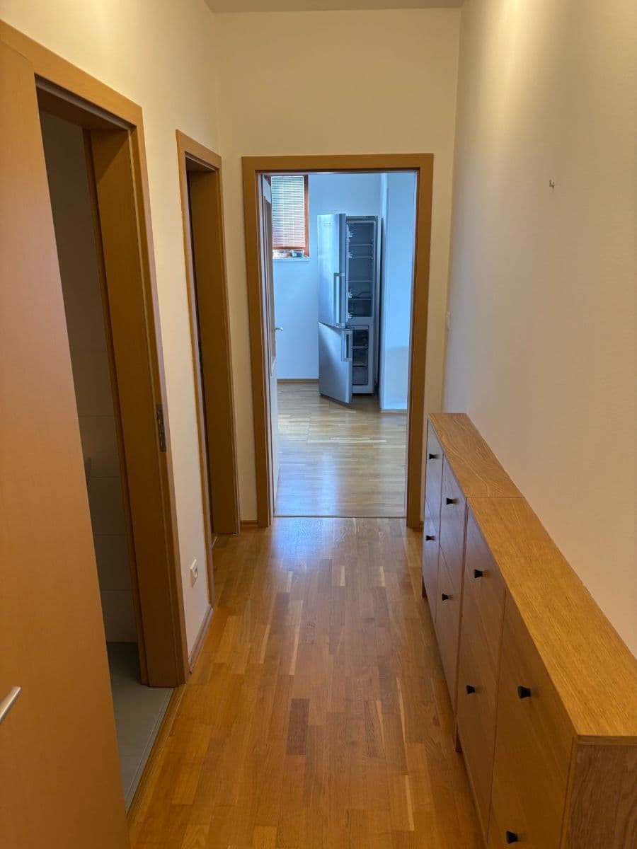 Prenájom bytu 2-izbový 53 m², U Vodojemu, Brandýs nad Labem-Stará Boleslav, Středočeský kraj Prenájom bytu 2-izbový 53 m², U Vodojemu, Brandýs nad Labem-Stará Boleslav, Středočeský kraj