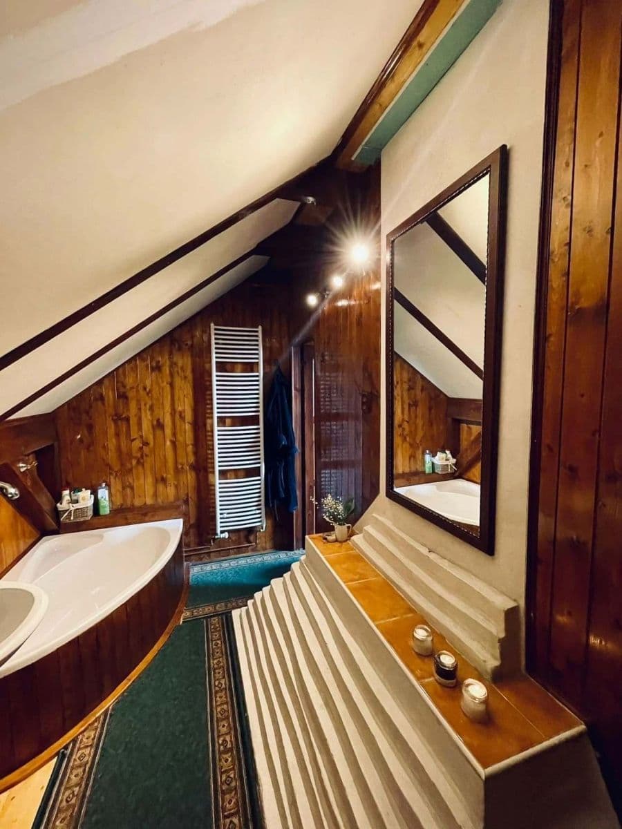 Predaj rekreačného objektu 134 m², pozemok 1.122 m², J. V. Sládka, Rokytnice v Orlických horách, Královéhradecký kraj Predaj rekreačného objektu 134 m², pozemok 1.122 m², J. V. Sládka, Rokytnice v Orlických horách, Královéhradecký kraj