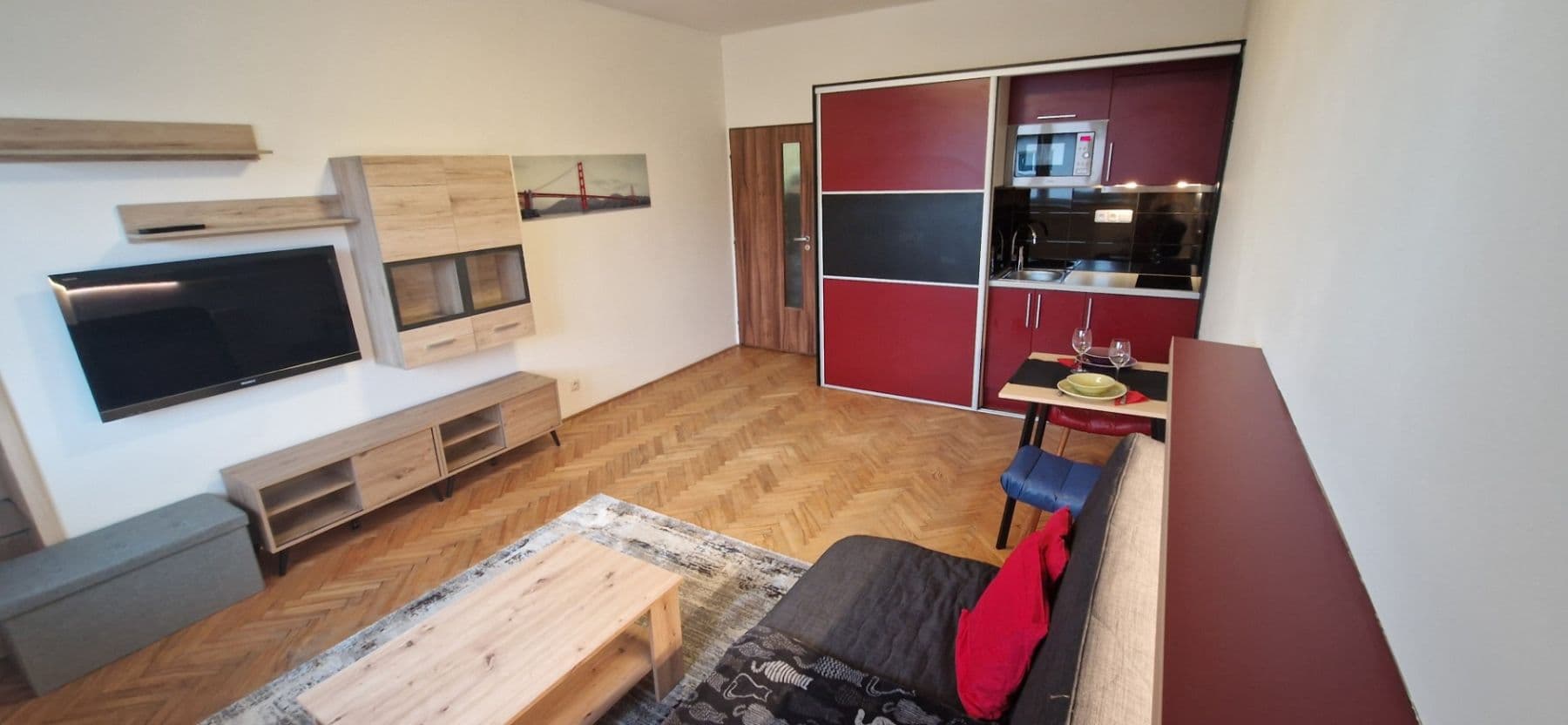 Prenájom bytu 1-izbový 33 m², Michelská, Praha, Praha Prenájom bytu 1-izbový 33 m², Michelská, Praha, Praha
