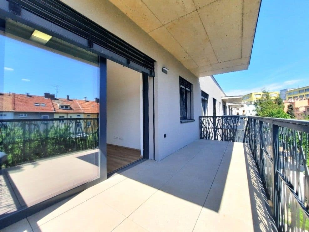 Prenájom bytu 3-izbový 64 m², Jílkova, Brno, Jihomoravský kraj Prenájom bytu 3-izbový 64 m², Jílkova, Brno, Jihomoravský kraj