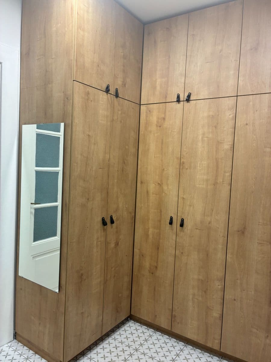Prenájom bytu 2-izbový 48 m², U Smaltovny, Praha, Praha Prenájom bytu 2-izbový 48 m², U Smaltovny, Praha, Praha