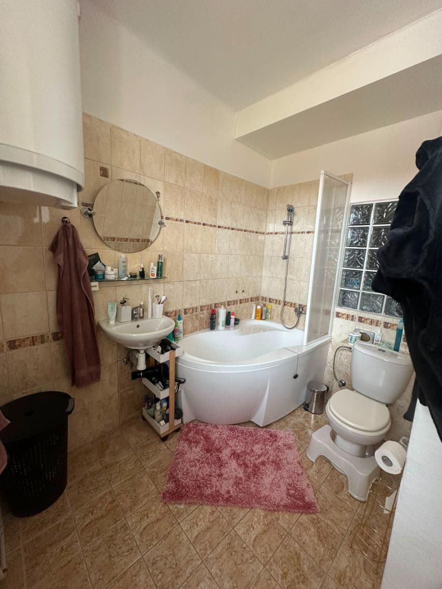 Prenájom bytu 1-izbový 33 m², Mečislavova, Praha, Praha Prenájom bytu 1-izbový 33 m², Mečislavova, Praha, Praha
