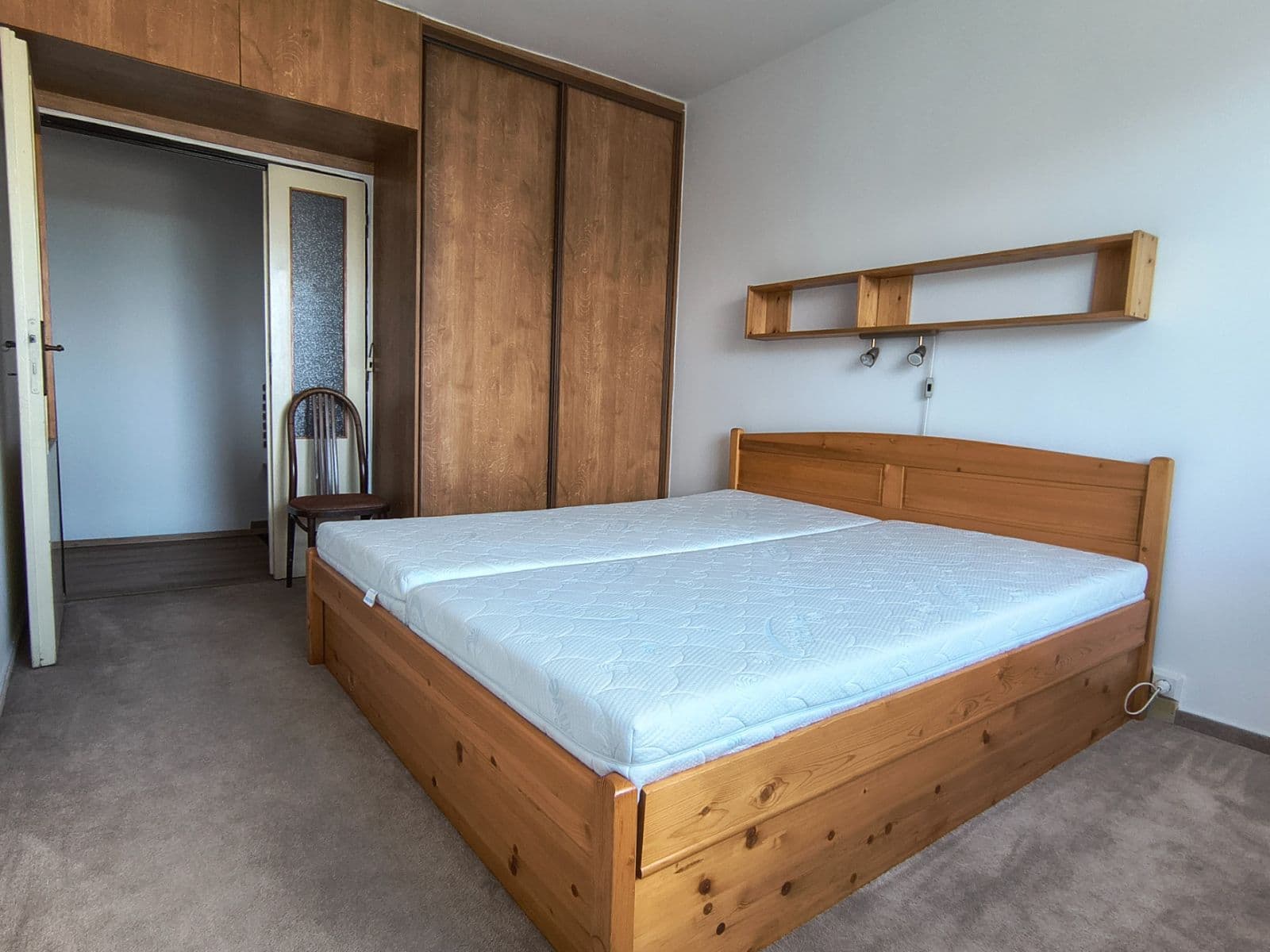 Prenájom bytu 3-izbový 71 m², Chvatěrubská, Praha, Praha Prenájom bytu 3-izbový 71 m², Chvatěrubská, Praha, Praha