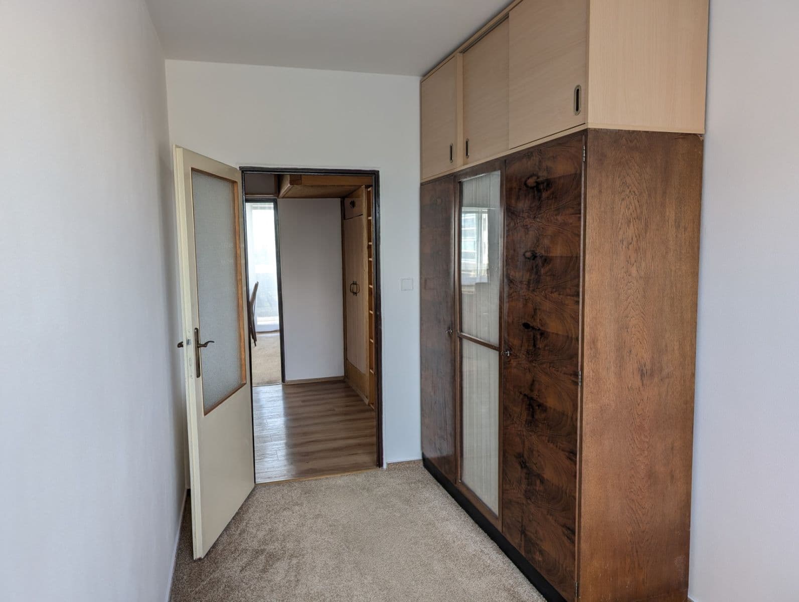 Prenájom bytu 3-izbový 71 m², Chvatěrubská, Praha, Praha Prenájom bytu 3-izbový 71 m², Chvatěrubská, Praha, Praha