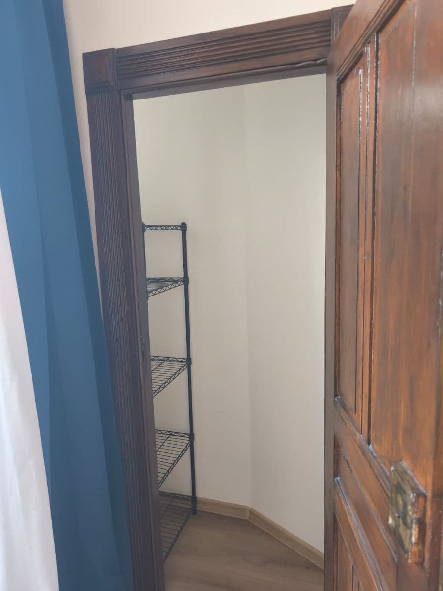 Prenájom bytu 2-izbový 38 m², Brožíkova, Praha, Praha Prenájom bytu 2-izbový 38 m², Brožíkova, Praha, Praha