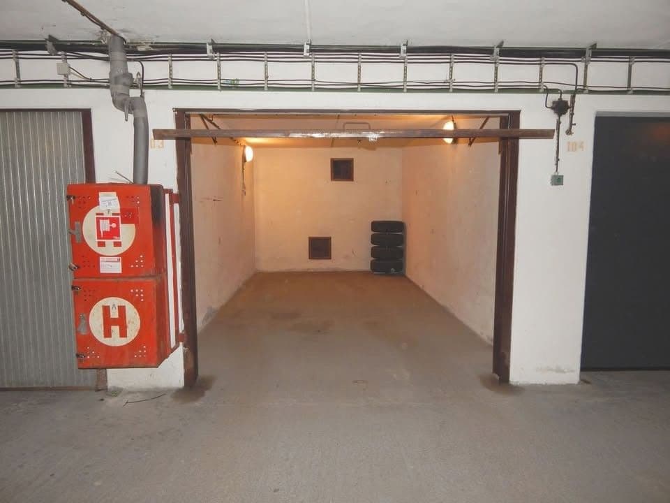Predaj garáže 16 m², Majerníkova, Karlova Ves, Bratislavský kraj Predaj garáže 16 m², Majerníkova, Karlova Ves, Bratislavský kraj