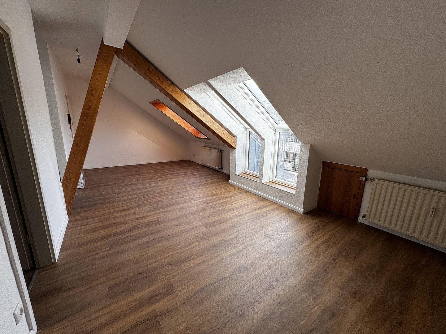 Prenájom bytu 1-izbový 60 m², Theaterstr. 71, Aachen, Severné Porýnie - Westfálsko Prenájom bytu 1-izbový 60 m², Theaterstr. 71, Aachen, Severné Porýnie - Westfálsko