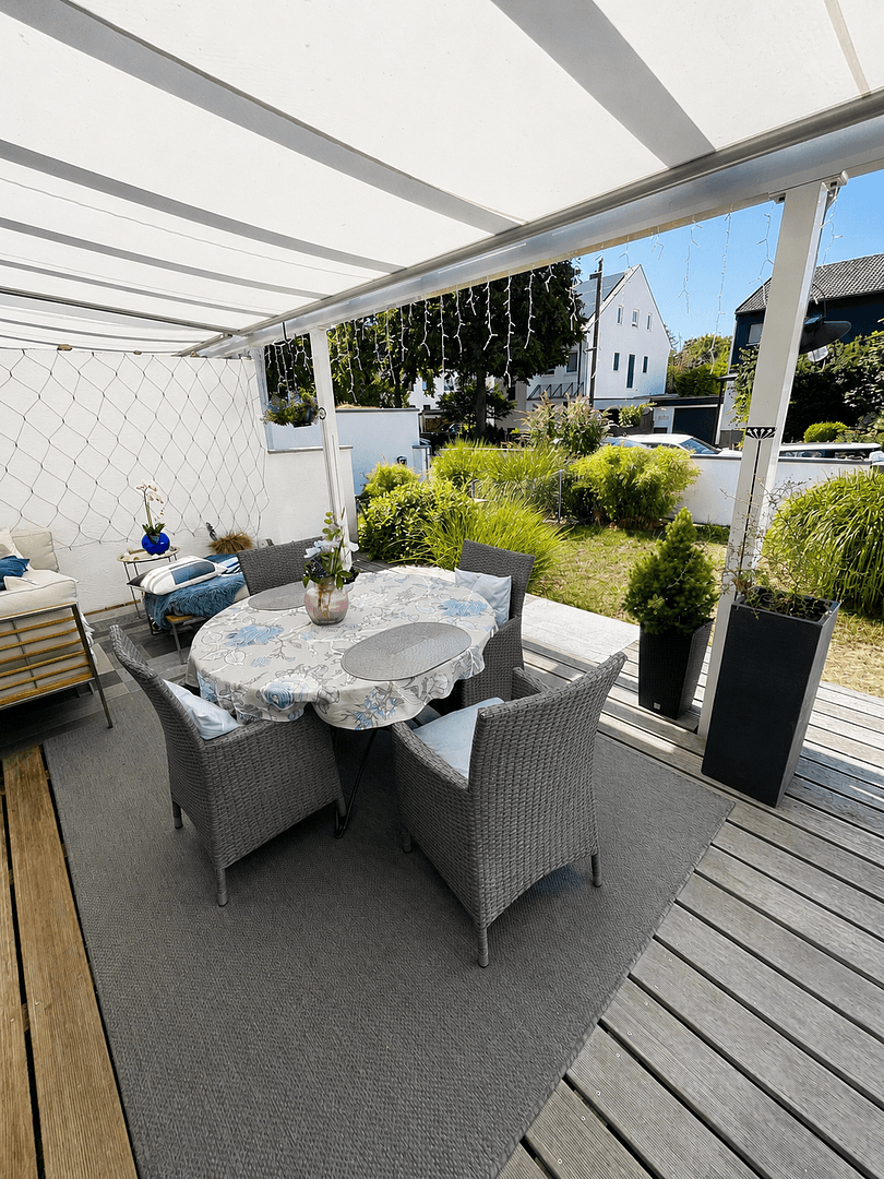 Predaj domu 145 m², pozemok 419 m², Dr.-Troll-Straße 7, Gröbenzell, Bavorsko Predaj domu 145 m², pozemok 419 m², Dr.-Troll-Straße 7, Gröbenzell, Bavorsko