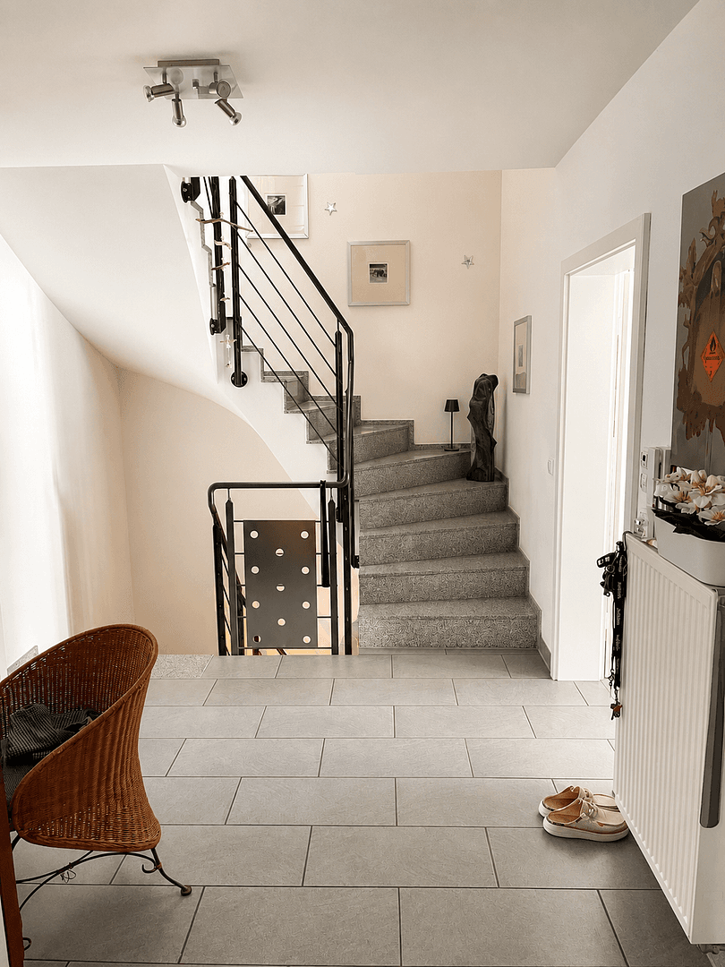 Predaj domu 145 m², pozemok 419 m², Dr.-Troll-Straße 7, Gröbenzell, Bavorsko Predaj domu 145 m², pozemok 419 m², Dr.-Troll-Straße 7, Gröbenzell, Bavorsko