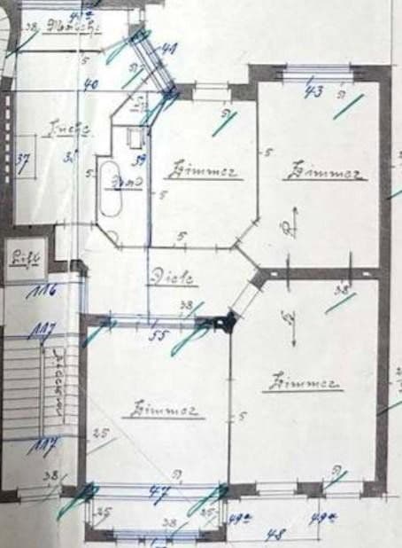 Prenájom bytu 4-izbový 127 m², Duisburgerstr., Berlin, Berlín Prenájom bytu 4-izbový 127 m², Duisburgerstr., Berlin, Berlín