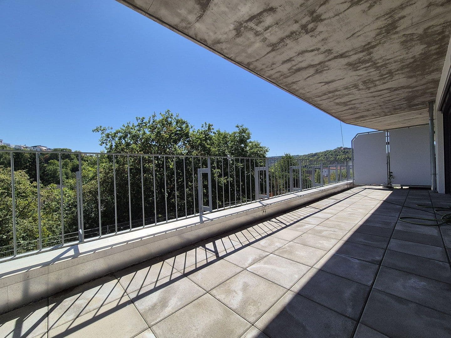 Prenájom bytu 3-izbový 107 m², Harthäuser Straße 18, Igersheim, Bádensko-Wurttembersko Prenájom bytu 3-izbový 107 m², Harthäuser Straße 18, Igersheim, Bádensko-Wurttembersko