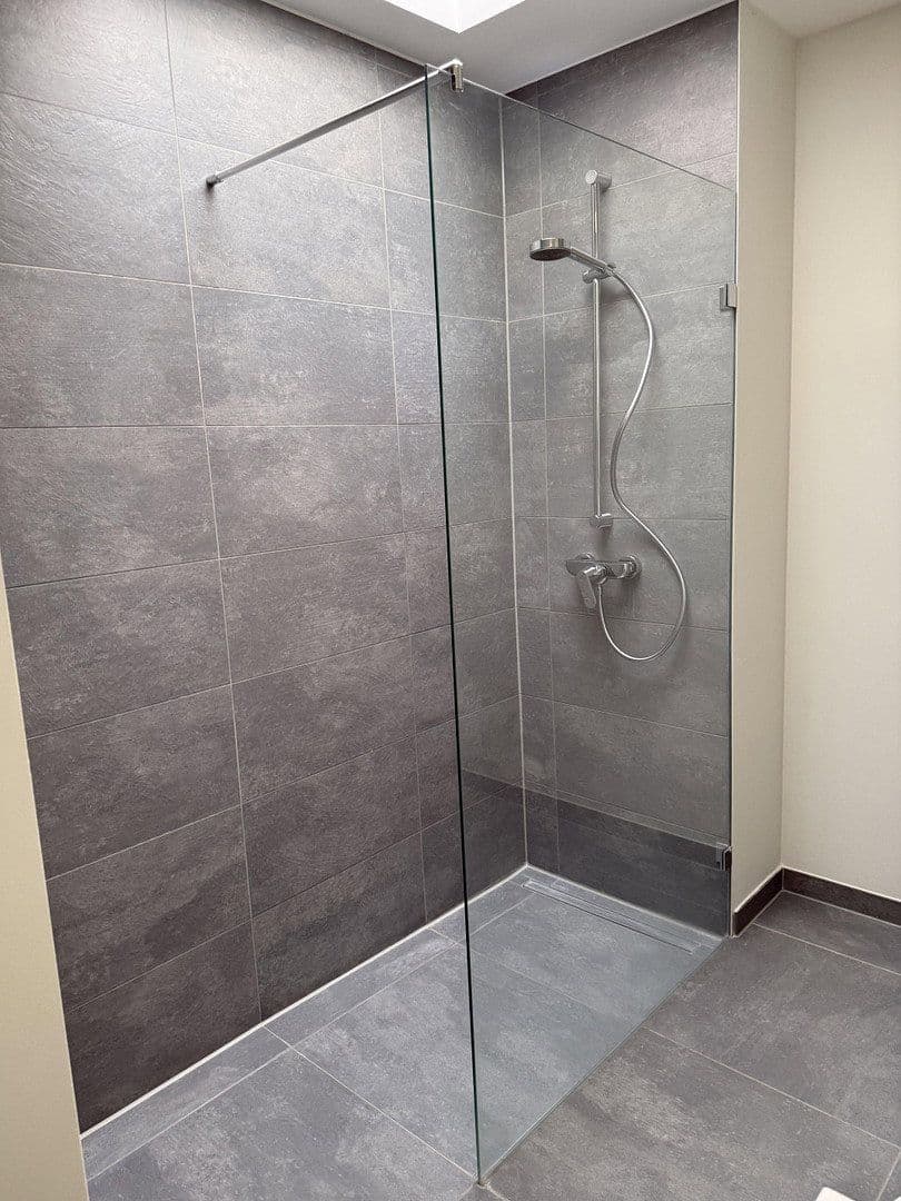 Prenájom bytu 3-izbový 79 m², Frankfurt am Main, Kalbach, Hesensko Prenájom bytu 3-izbový 79 m², Frankfurt am Main, Kalbach, Hesensko