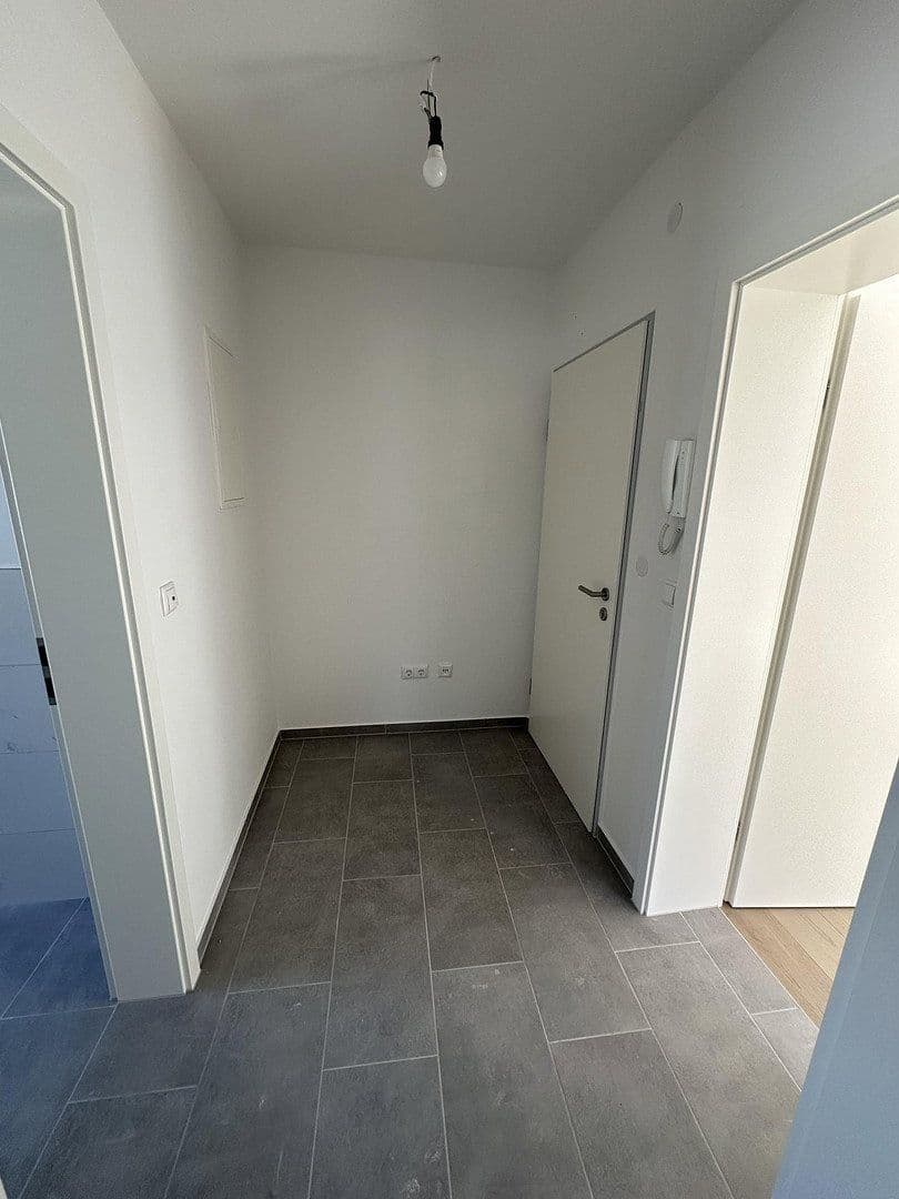 Prenájom bytu 1-izbový 36 m², München, Bavorsko Prenájom bytu 1-izbový 36 m², München, Bavorsko