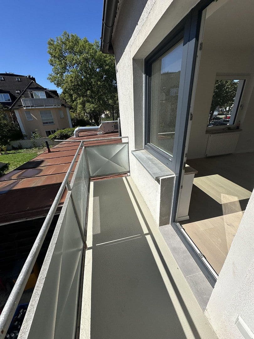 Prenájom bytu 1-izbový 36 m², München, Bavorsko Prenájom bytu 1-izbový 36 m², München, Bavorsko