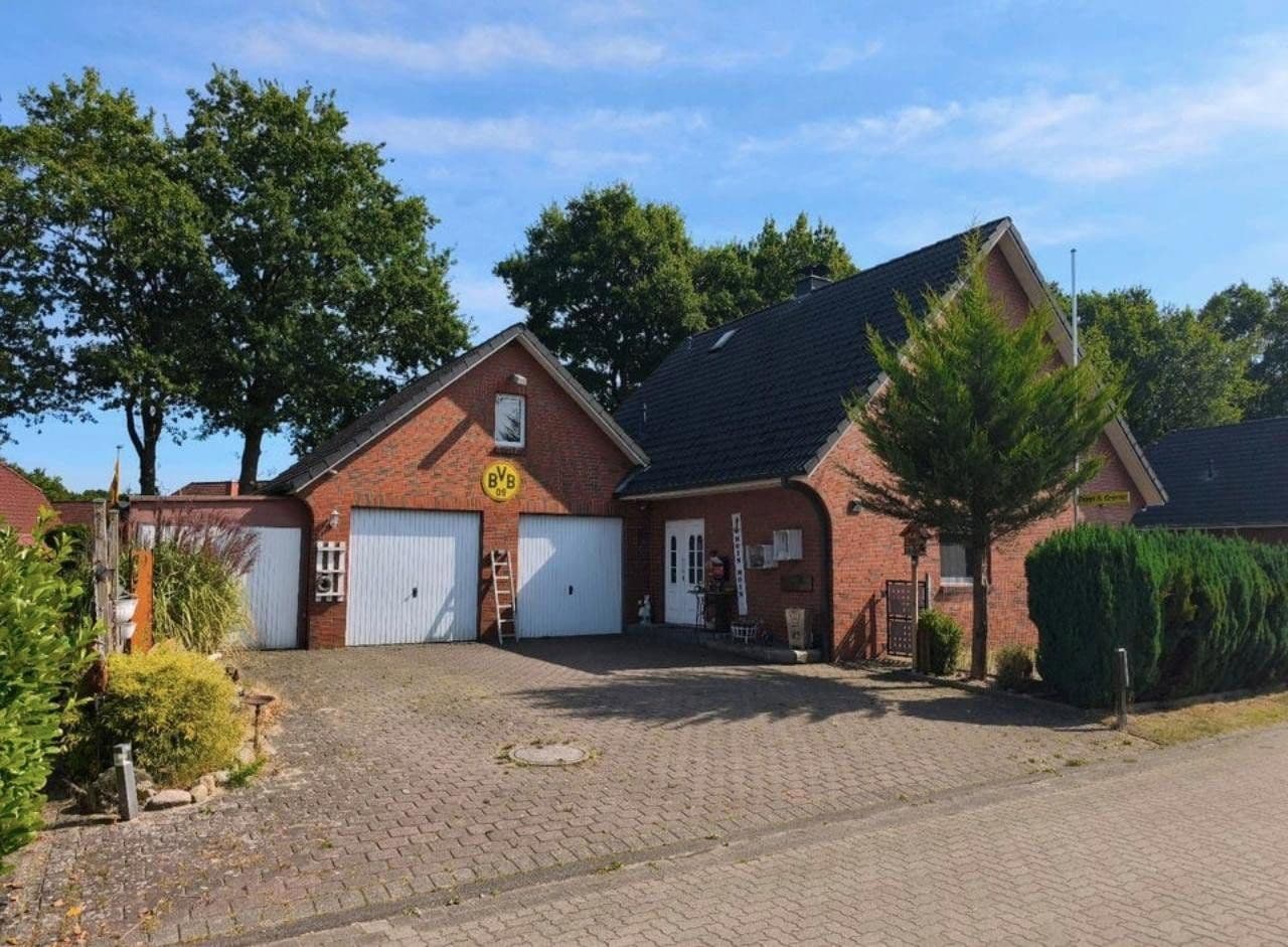 Predaj domu 113 m², pozemok 830 m², Hinter den Eichen, 3, Heinbockel, Dolné Sasko Predaj domu 113 m², pozemok 830 m², Hinter den Eichen, 3, Heinbockel, Dolné Sasko