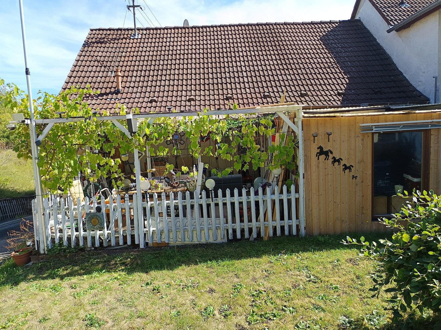 Predaj domu 120 m², pozemok 390 m², Ringstraße 4, Herren-Sulzbach, Porýnie-Falcko Predaj domu 120 m², pozemok 390 m², Ringstraße 4, Herren-Sulzbach, Porýnie-Falcko