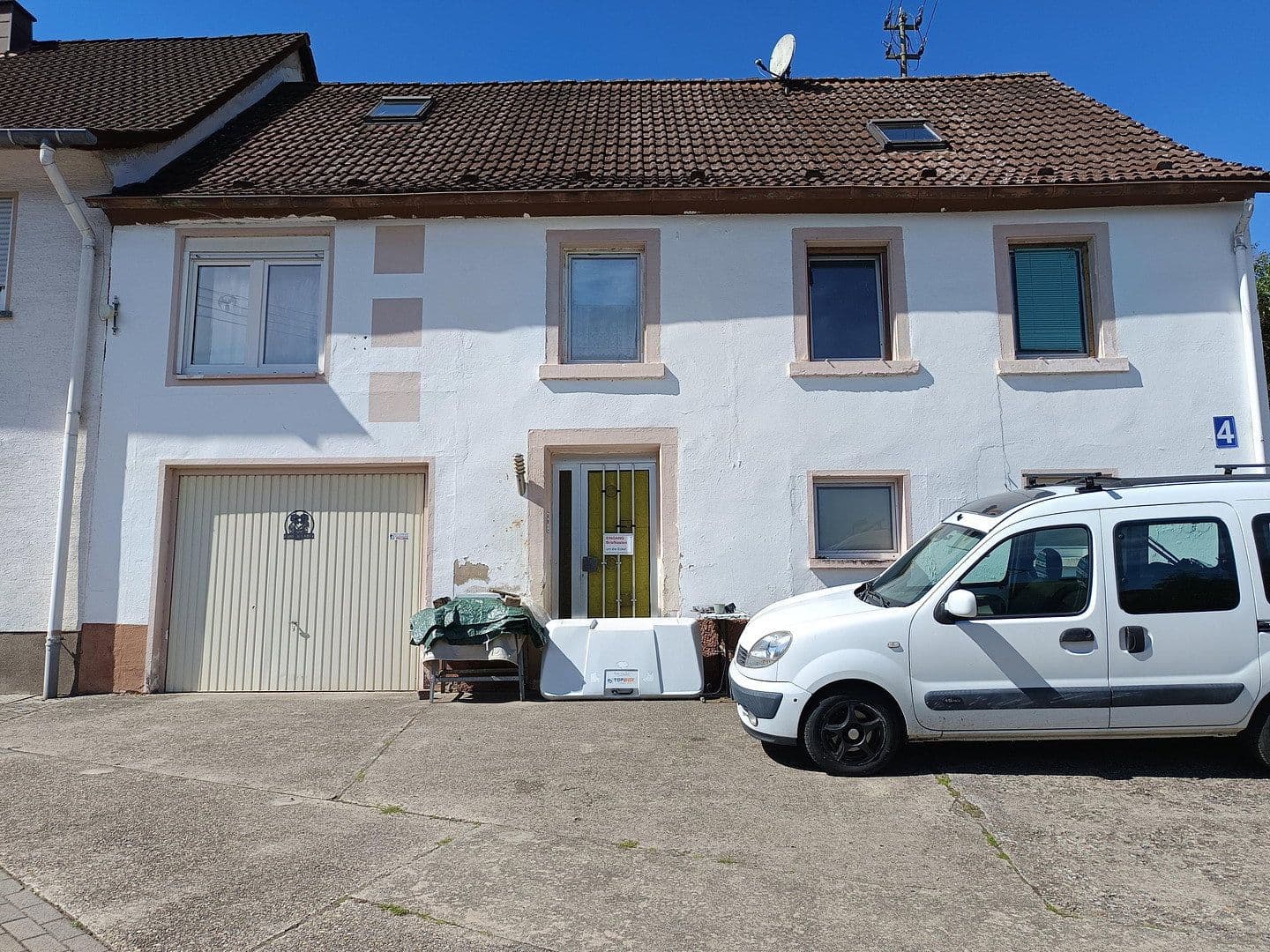Predaj domu 120 m², pozemok 390 m², Ringstraße 4, Herren-Sulzbach, Porýnie-Falcko Predaj domu 120 m², pozemok 390 m², Ringstraße 4, Herren-Sulzbach, Porýnie-Falcko