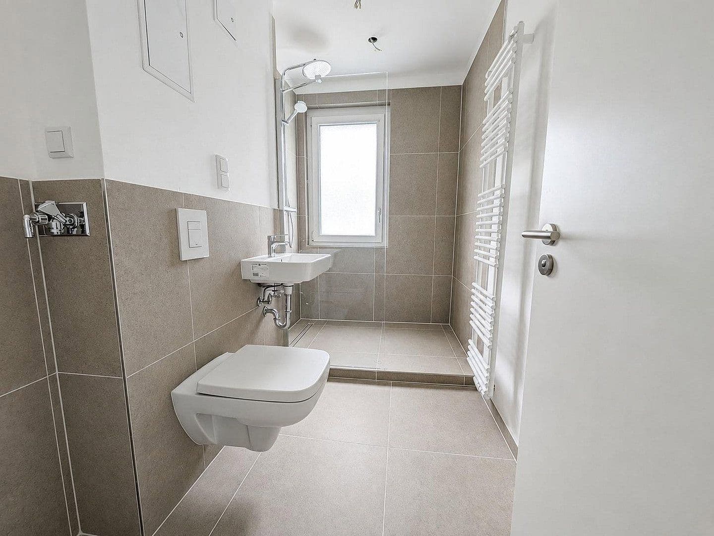 Predaj bytu 2-izbový 46 m², Simpsonweg 1, Berlin, Berlín Predaj bytu 2-izbový 46 m², Simpsonweg 1, Berlin, Berlín