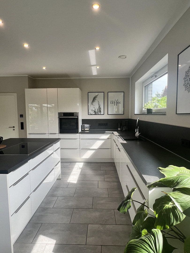 Predaj domu 140 m², pozemok 841 m², Ahlden, Dolné Sasko Predaj domu 140 m², pozemok 841 m², Ahlden, Dolné Sasko